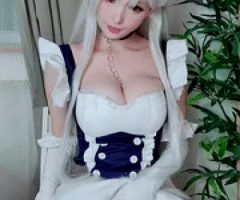 cosplay babe