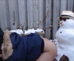 Girl Fucking A Snowman