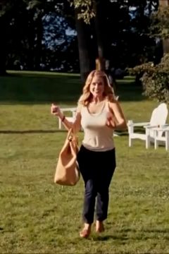 Alice Eve’s Boobs In Motion