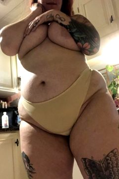 I Got Bored Making Dinner And Tried On Some New Panties😘🥰😇
