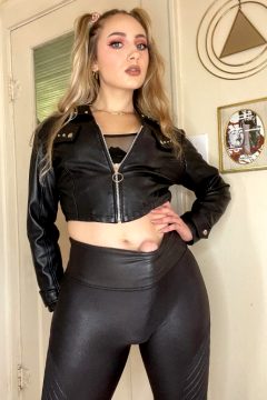 Leather And A Surprise 👅[oc]