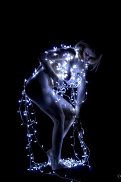 Nude-muse Misty Day – Fairy Lights