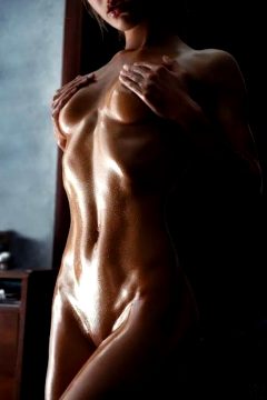 Oiled Up And Lean ?